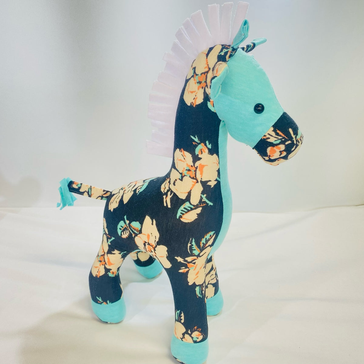 Keepsake Giraffe
