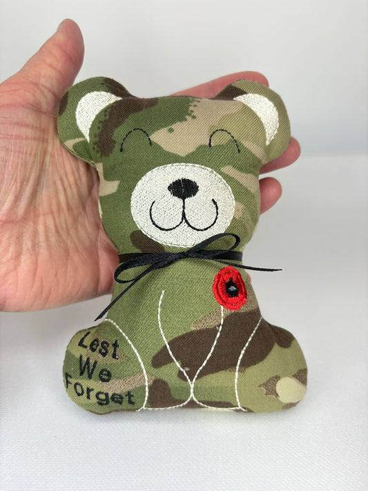 ‘LEST WE FORGET’ pocketful of love bear