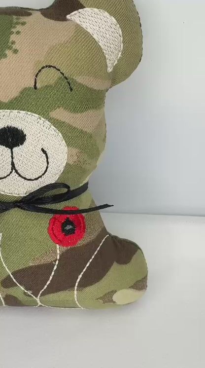 ‘LEST WE FORGET’ pocketful of love bear